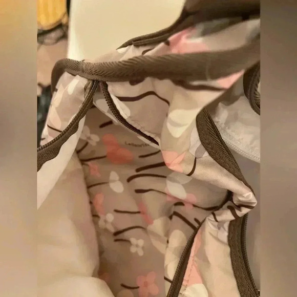 LeSportSac Flowers Bloom Hobo bag - Picture 8 of 12